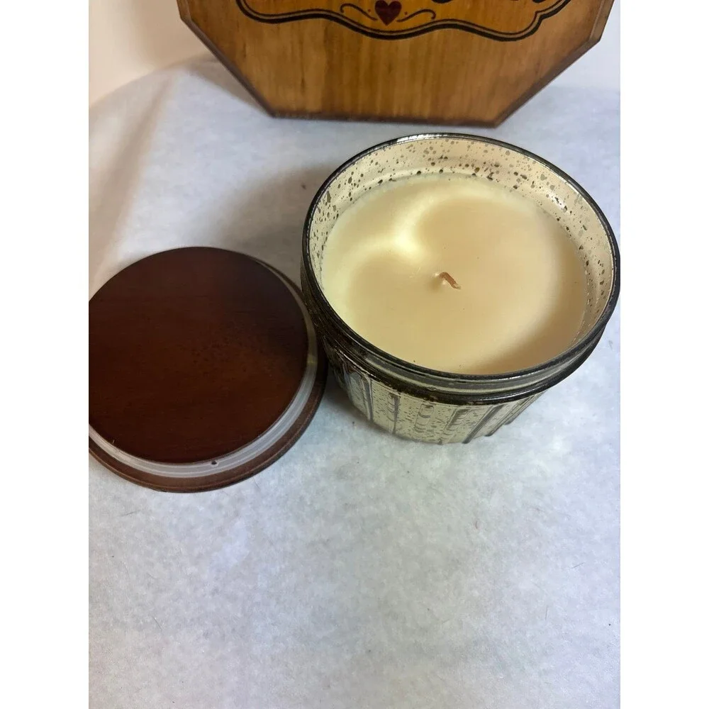 Red Shed Candle - Mulled Cider scent